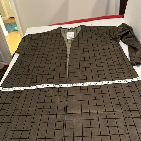 Tavin Green and Black Duster NEW - Picture 6 of 7